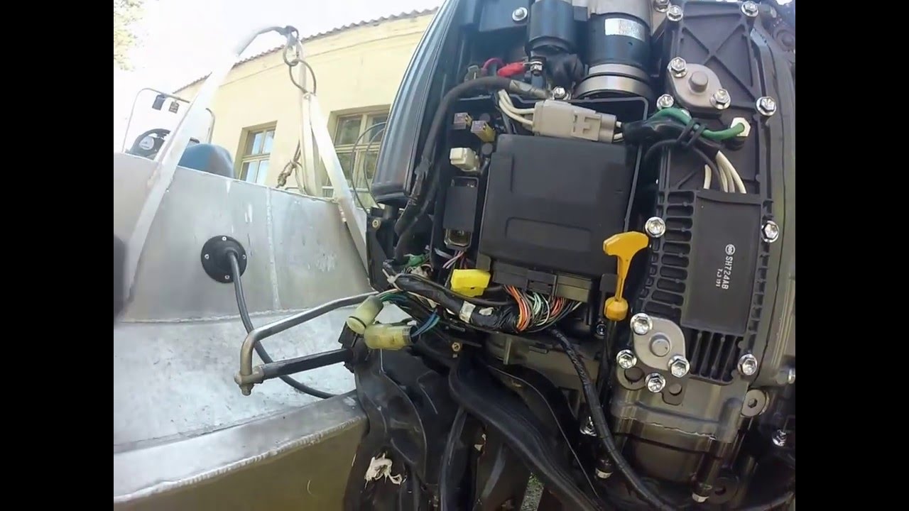 Замена моторчика гидравлики на лодочном моторе Suzuki DF90 DF115 DF140  1 часть