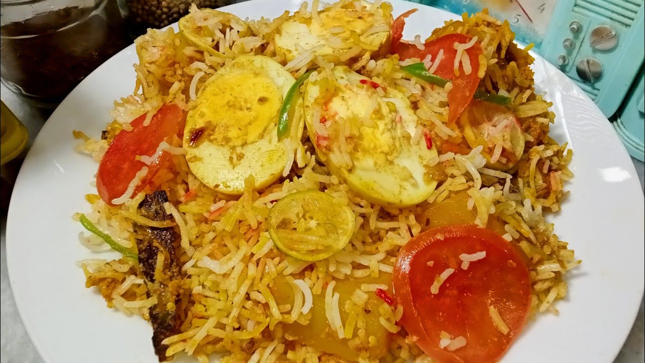 Alo Anda Biryani Recipe by Kitchen With Aqsa|Ande & Alo ki Daam Baryani|Easy Baryani Recipe|Biryani|