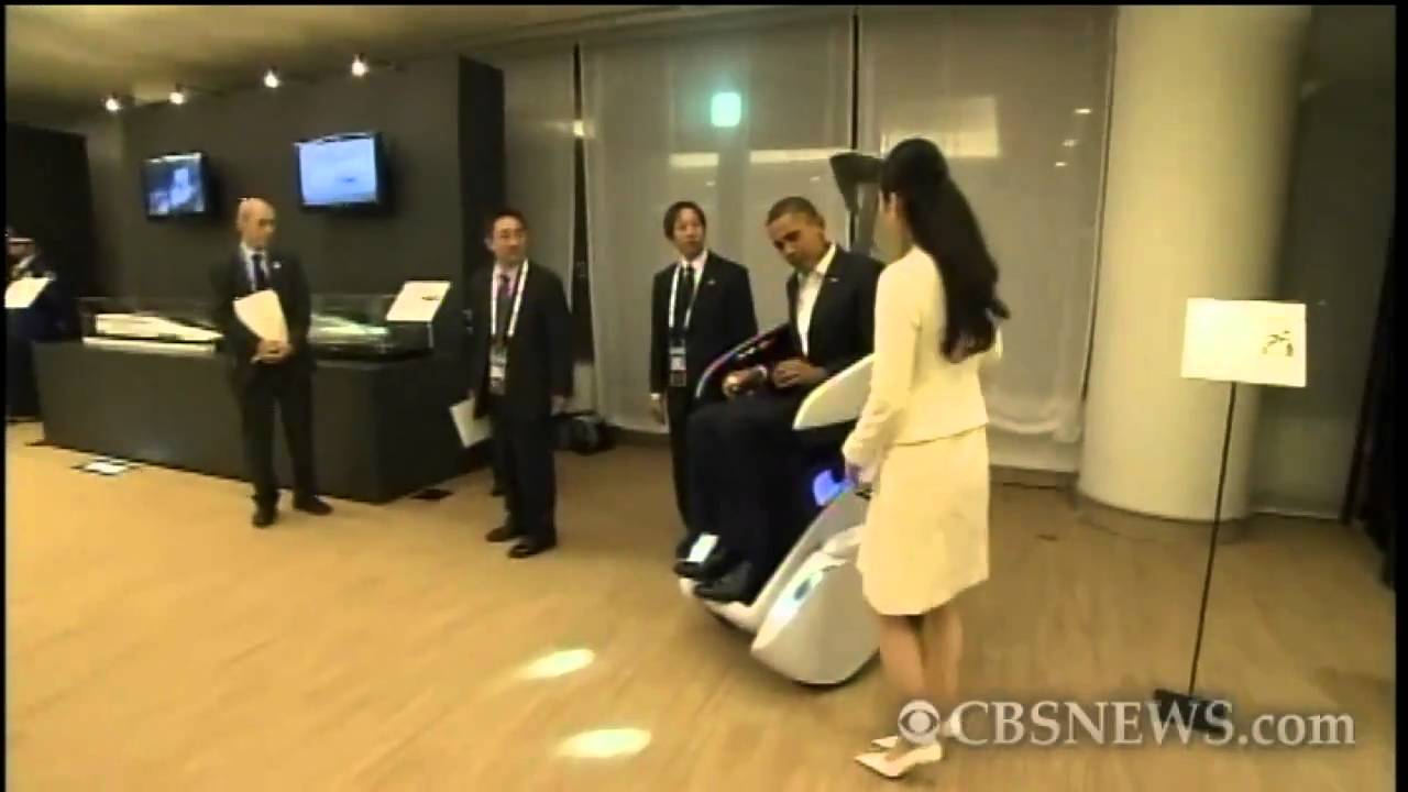 Obama Test Drives Japanese Technology