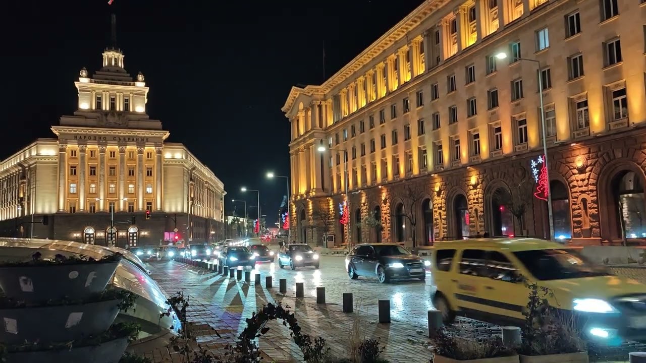 4K 2160p 30fps (main camera, 1x) - OnePlus 12 low-light video sample