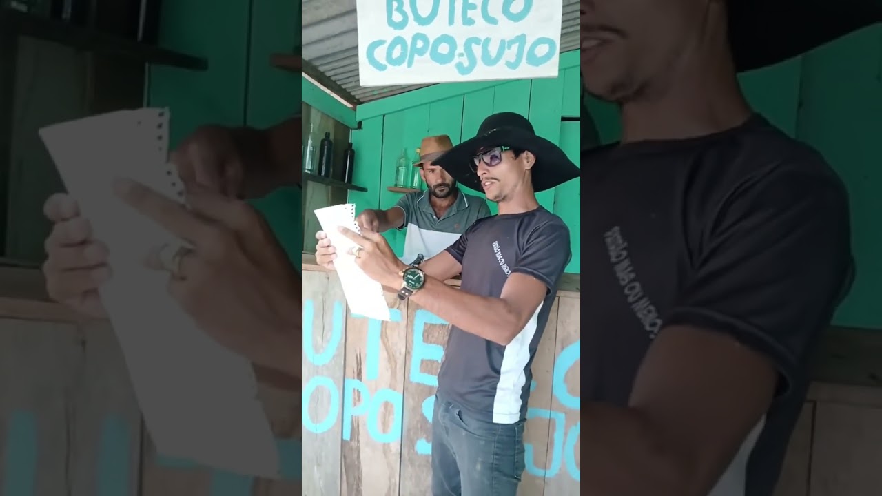 Gamba aproveita que seu miguel saiu pra mocegar no serviço e patrao pega ele no flagra