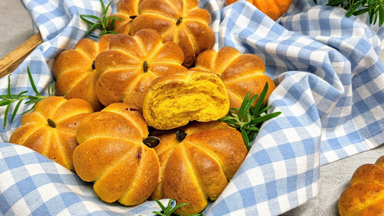 BUŁECZKI DYNIOWE