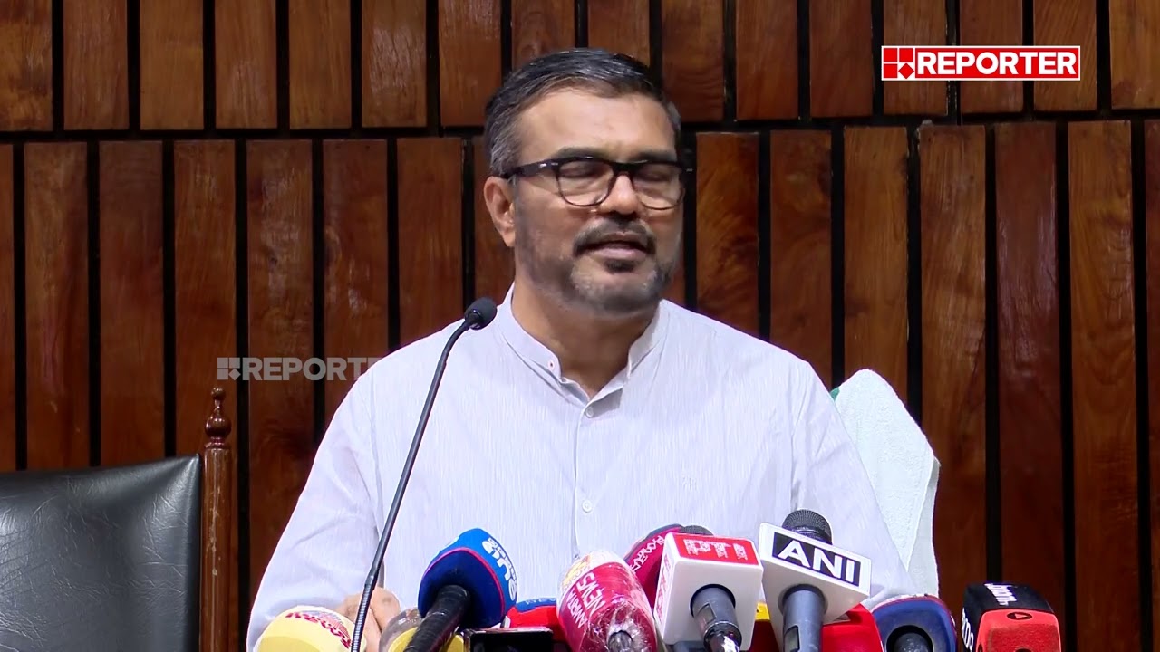 'കേന്ദ്രത്തെ വിമര്‍ശിക്കുന്ന ഒന്നിനും കൂടെയില്ല എന്ന സന്ദേശം BJPക്ക് കൊടുക്കുകയാണ് പ്രതിപക്ഷ നേതാവ്'