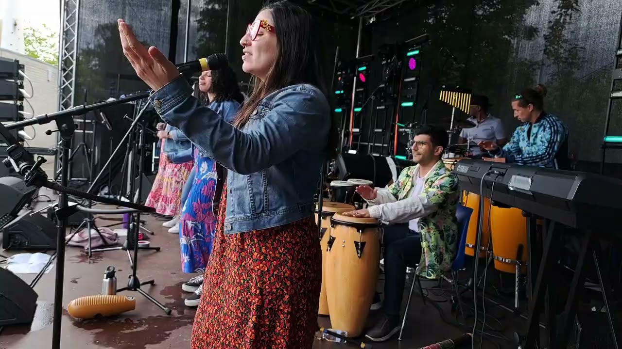Son del Mundo Live Hooipop 2025