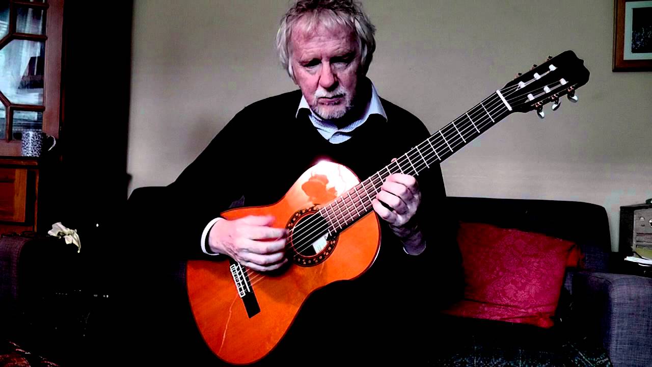 Playing Classical Guitar Without Finger Nails