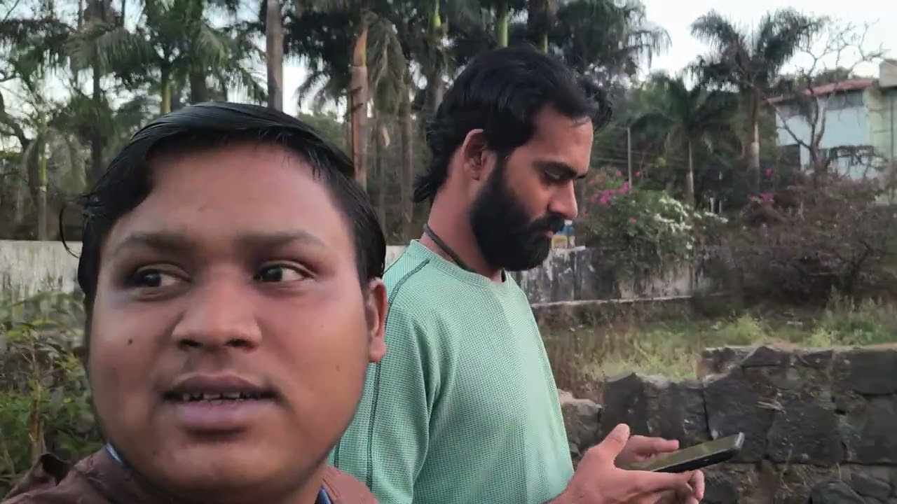 Aaj ka video dukaan gaya tha sar falane