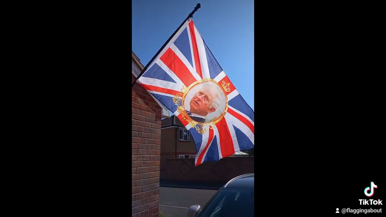flag of the day 🇬🇧 #flaggingabout #godsavetheking #vexology #flagobsessed #unionjack #flagoftheday