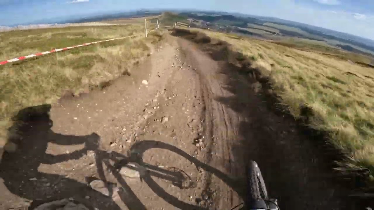Coupe AURA DH Super Besse 2024 | Track