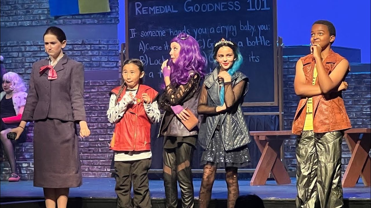Descendants the Musical Evie Mash Up
