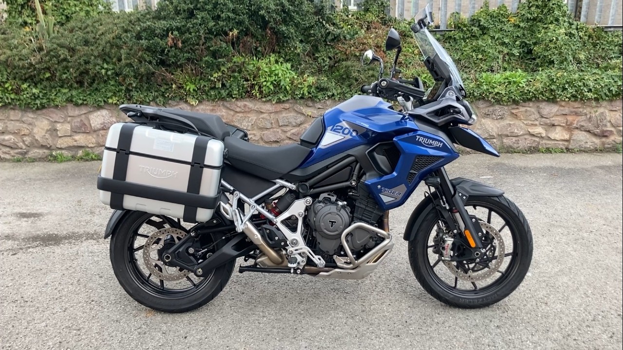 *£11495* 2022 Triumph Tiger 1200 GT Pro, 7395 miles, WALKAROUND