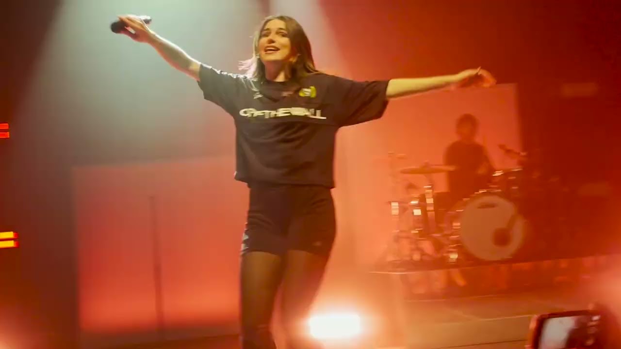 Adèle Castillon (Concert au Transbordeur à Lyon – 18/04/2025)