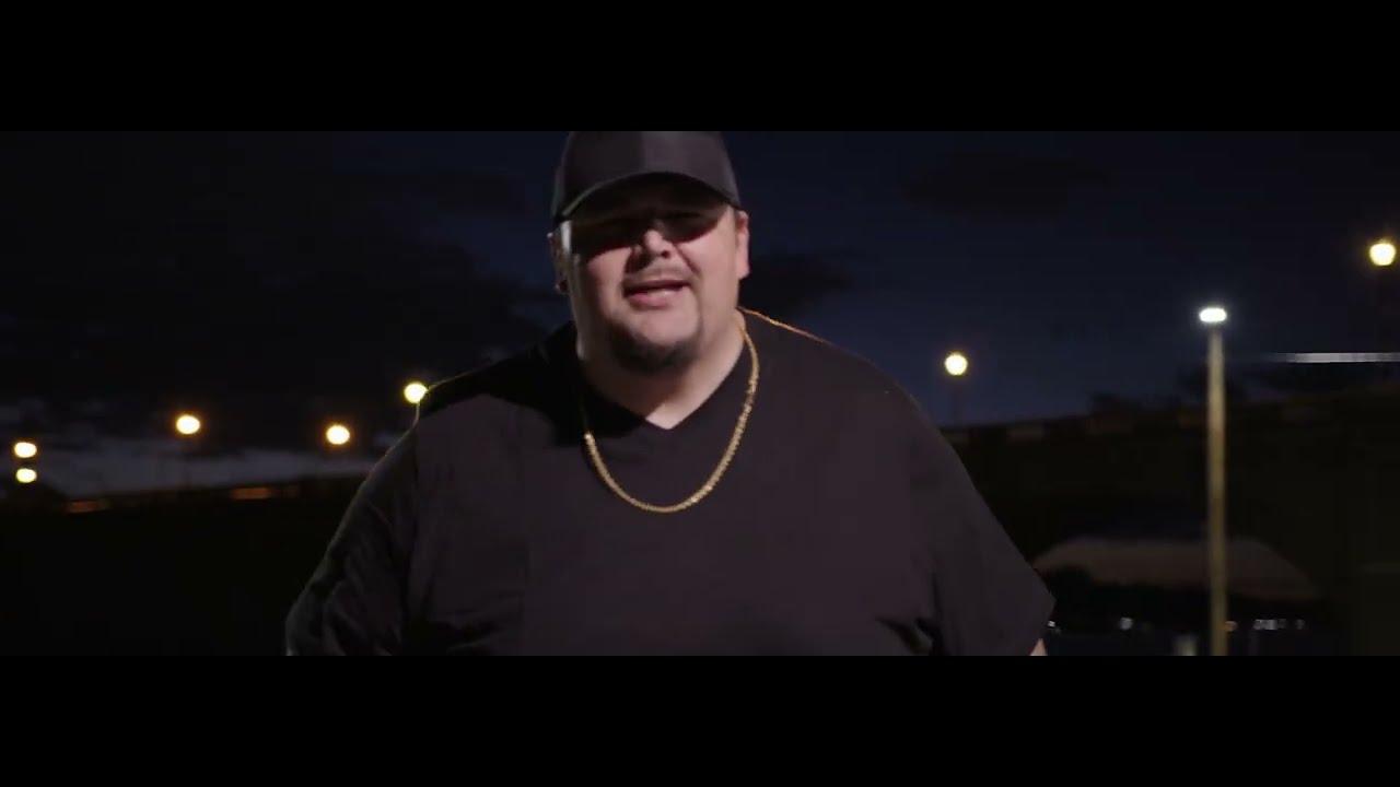 Matt James Ft. Ronnie D Hunt - The Way I Feel (Official Music Video)