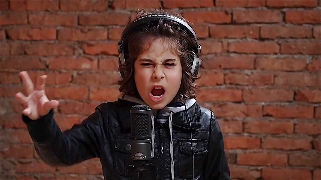 Arthur - Nemo (Nightwish cover) in the Attic