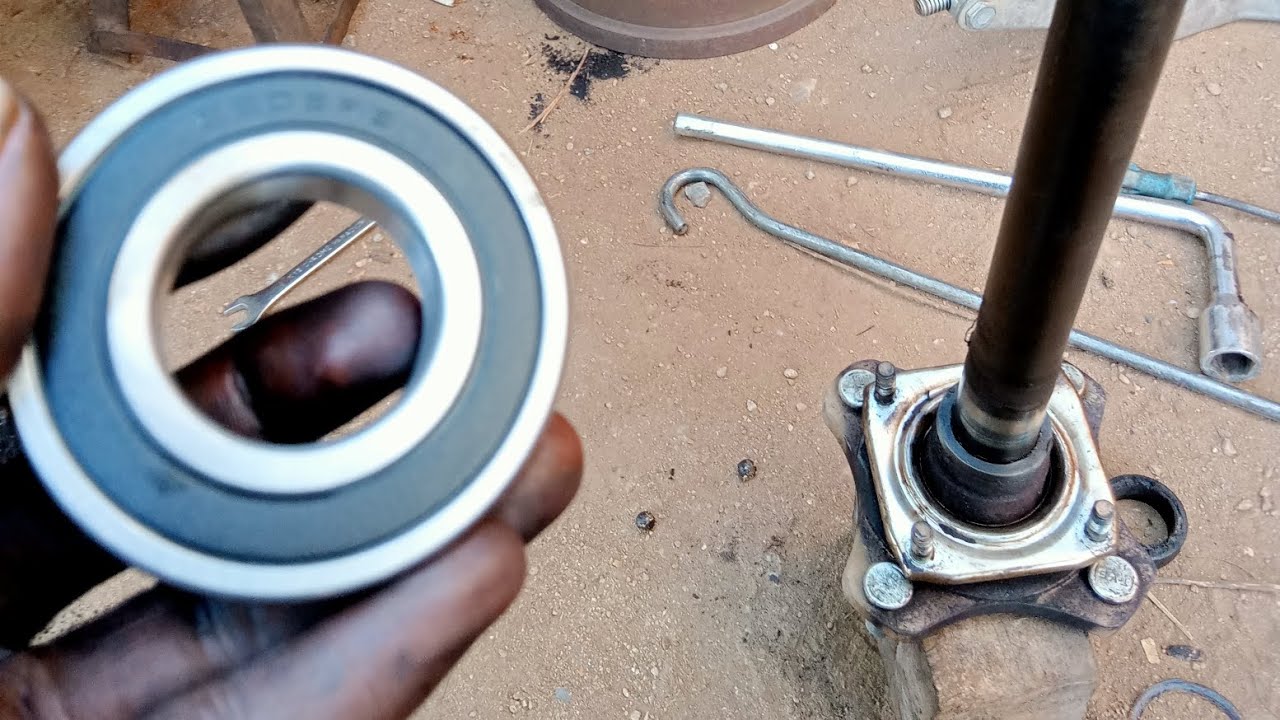 MARUTI VAN REAR AXLE BEARING EXCHANGE#imp #mechanic #mosheen #maruti #AXLE#BEARING