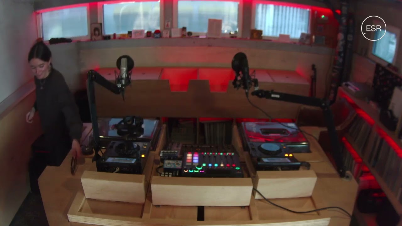 8M w/ MVRIA - 08 Mar 2026