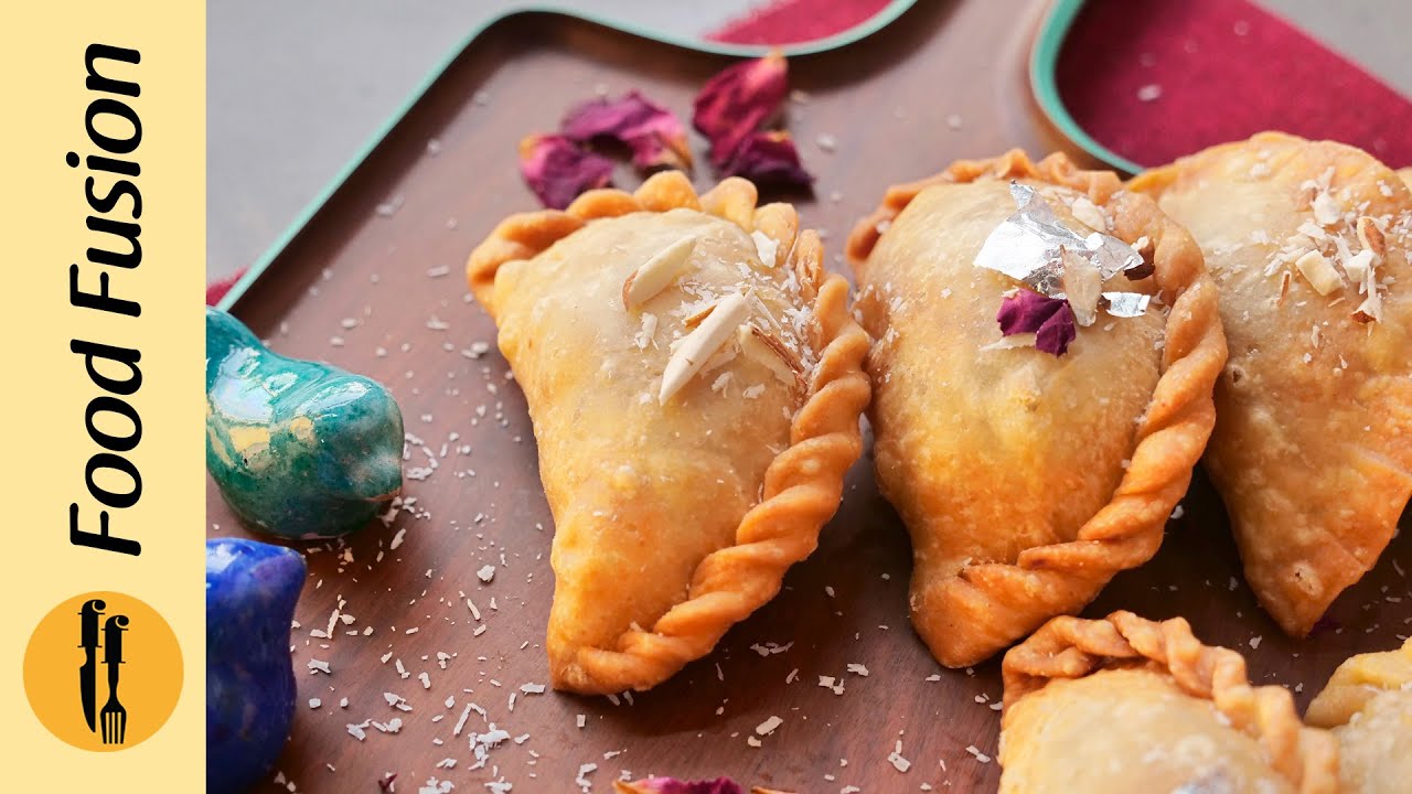 Make & Freeze Creamy Coconut Samosa Recipe By Food Fusion (Ramzan Special)