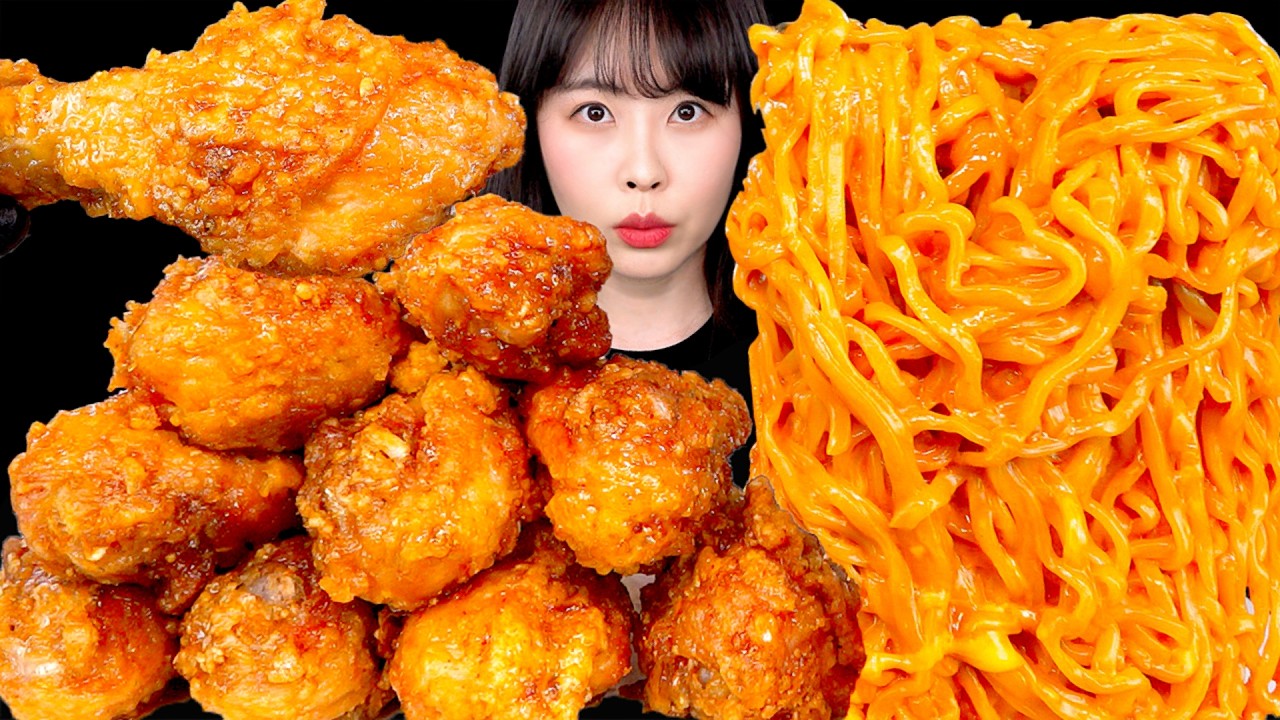 ASMR MUKBANG | FRIED CHICKEN CHEESE BULDAK NOODLES BHC 쏘이갈릭킹 치즈불닭볶음면 먹방 EATING SOUNDS | ZOEY ASMR 조이