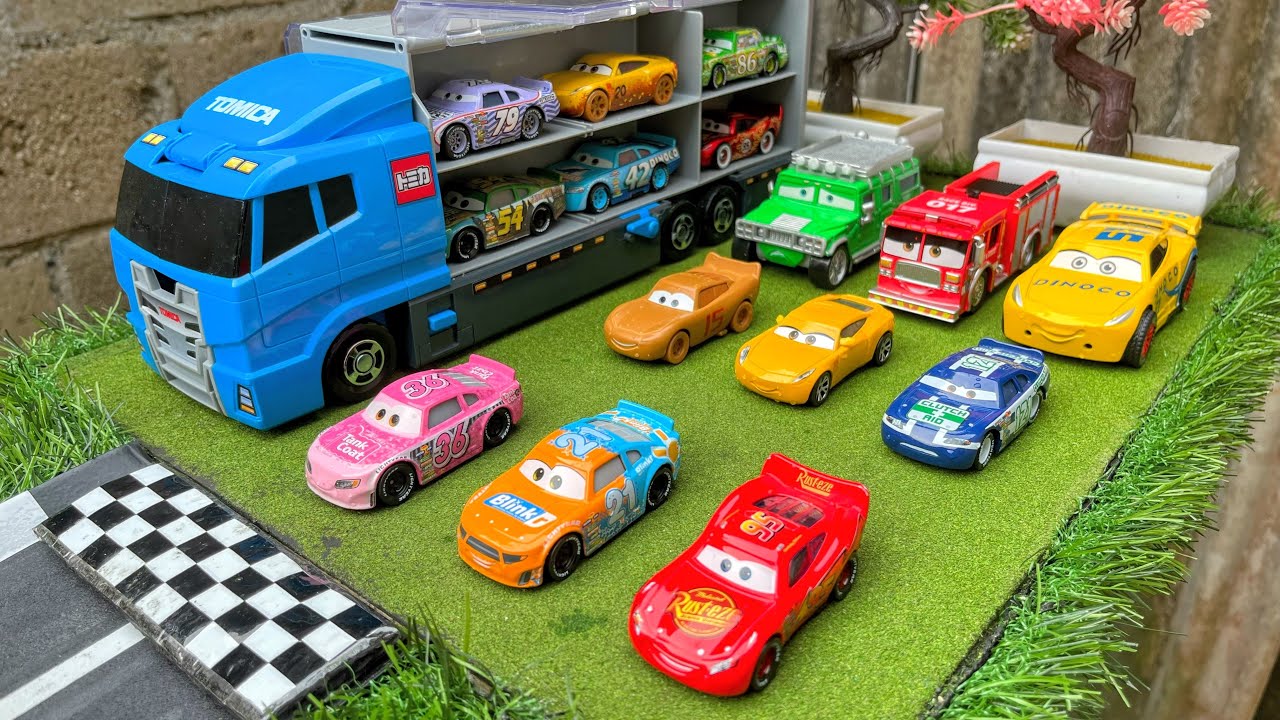 Disney Pixar Cars Unboxing Review | Lightning McQueen, Tow Mater, Doc Hudson, Sally Carrera, Cruz