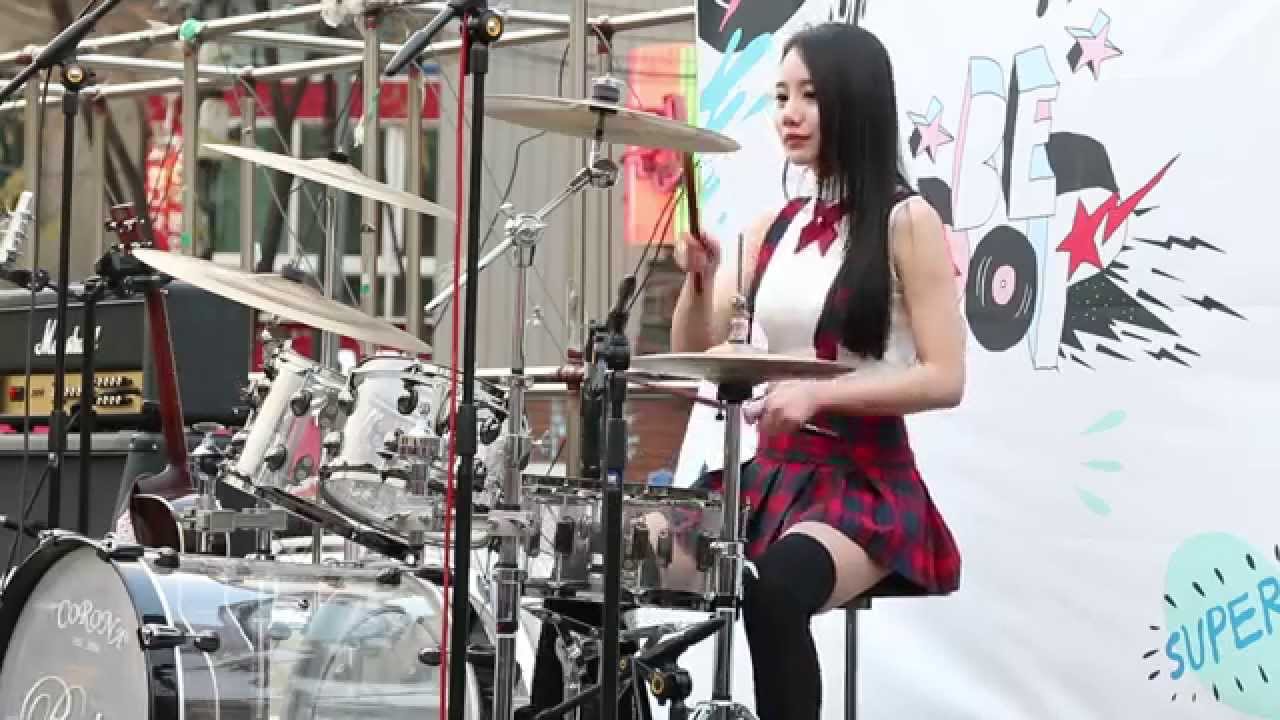 20140405 Bebop 비밥 Ayeon 아연 홍대 버스킹 (05) Sweet Child O' Mine