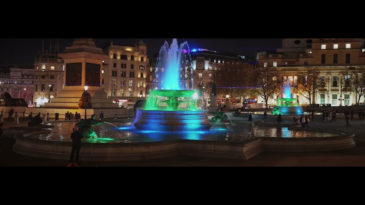 Sony α1 | Sirui SIRUI Venus 50mm T2.9 Anamorphic | Soho, London | Winter 21/22