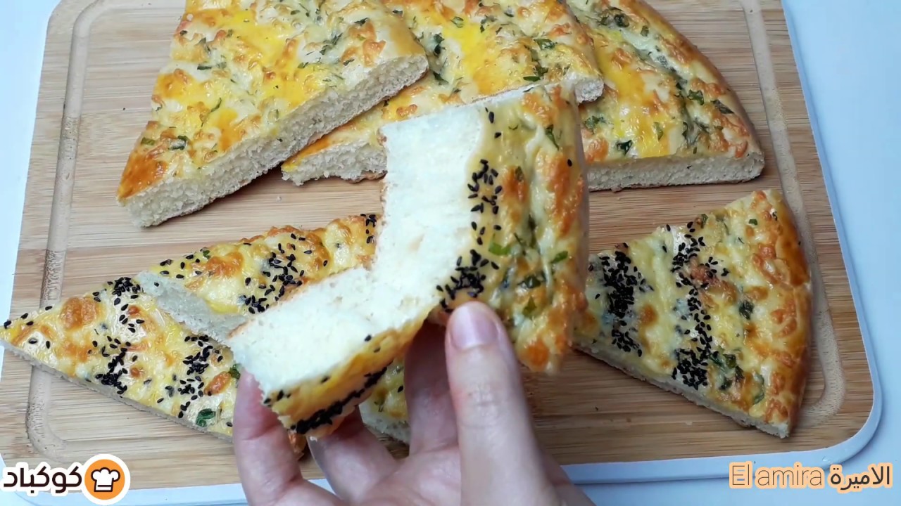 خبز الجبن التركي خفيف و قطني .. دون دلك او عجن 😍😍و بسر واحد فقط !