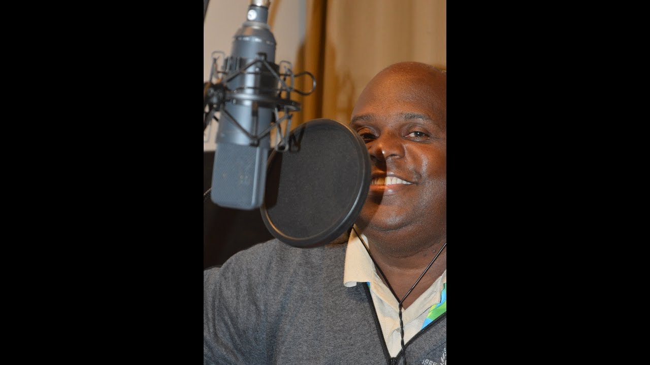 Joao Santos  Se vos Baterdes Ele Vos Abre Hino 63