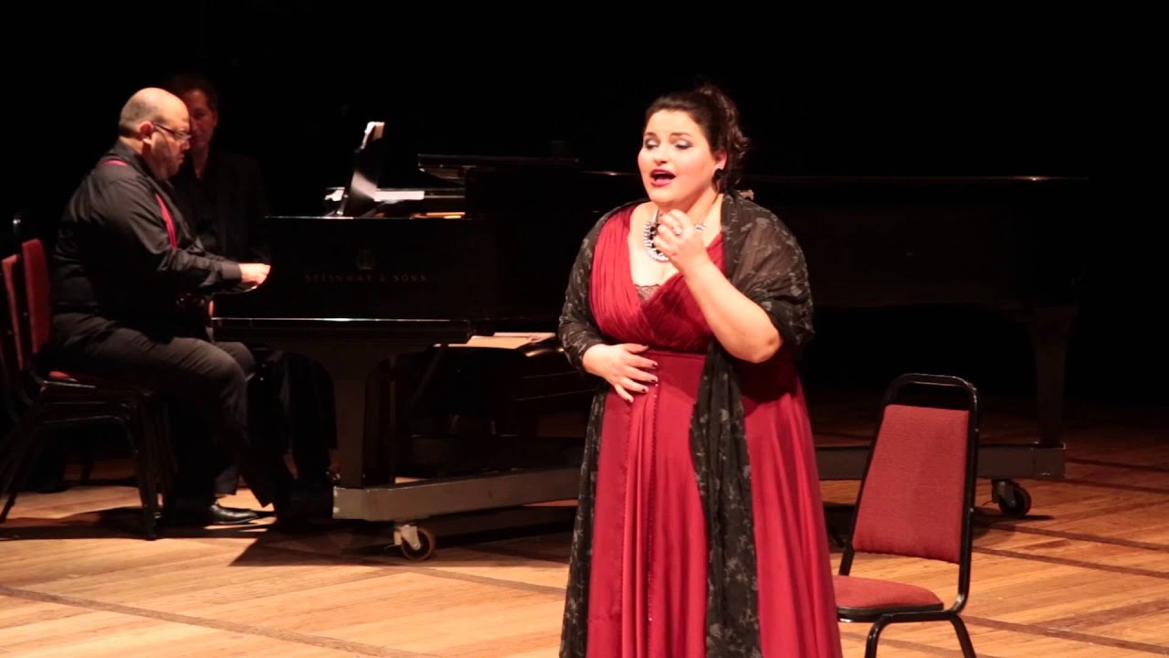 Oh, mie notti d'amor (Maria Tudor, A. Carlos Gomes) - Ísis Carvalho