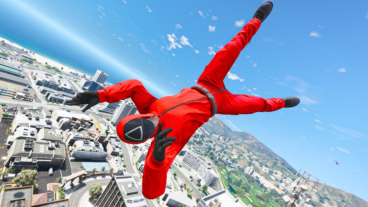 Squid Game Guard Crazy Jump Fails in GTA5 - Squid Game Gameplay Ep-1