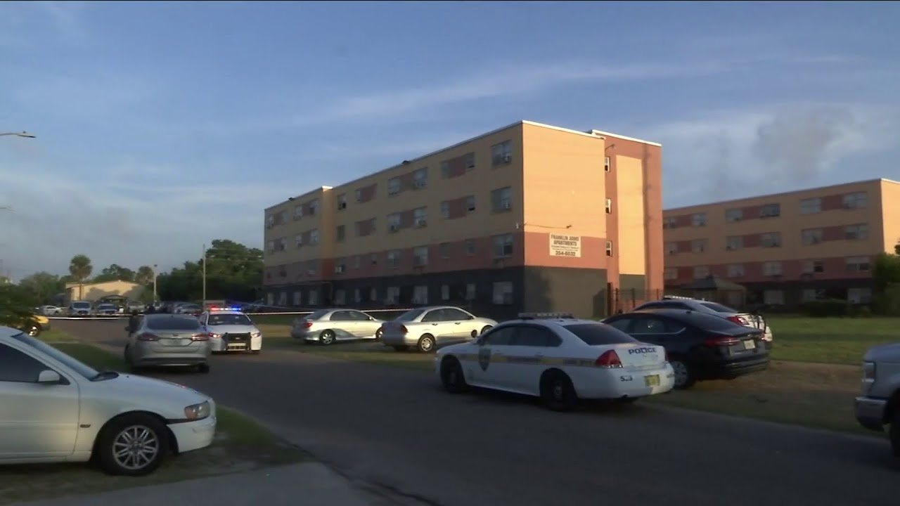 Man shot, killed overnight on Jacksonville's Eastside
