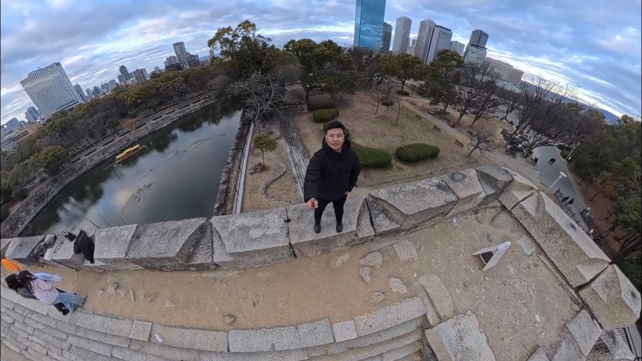 Osaka castle 🏯My favorite spot in Osaka