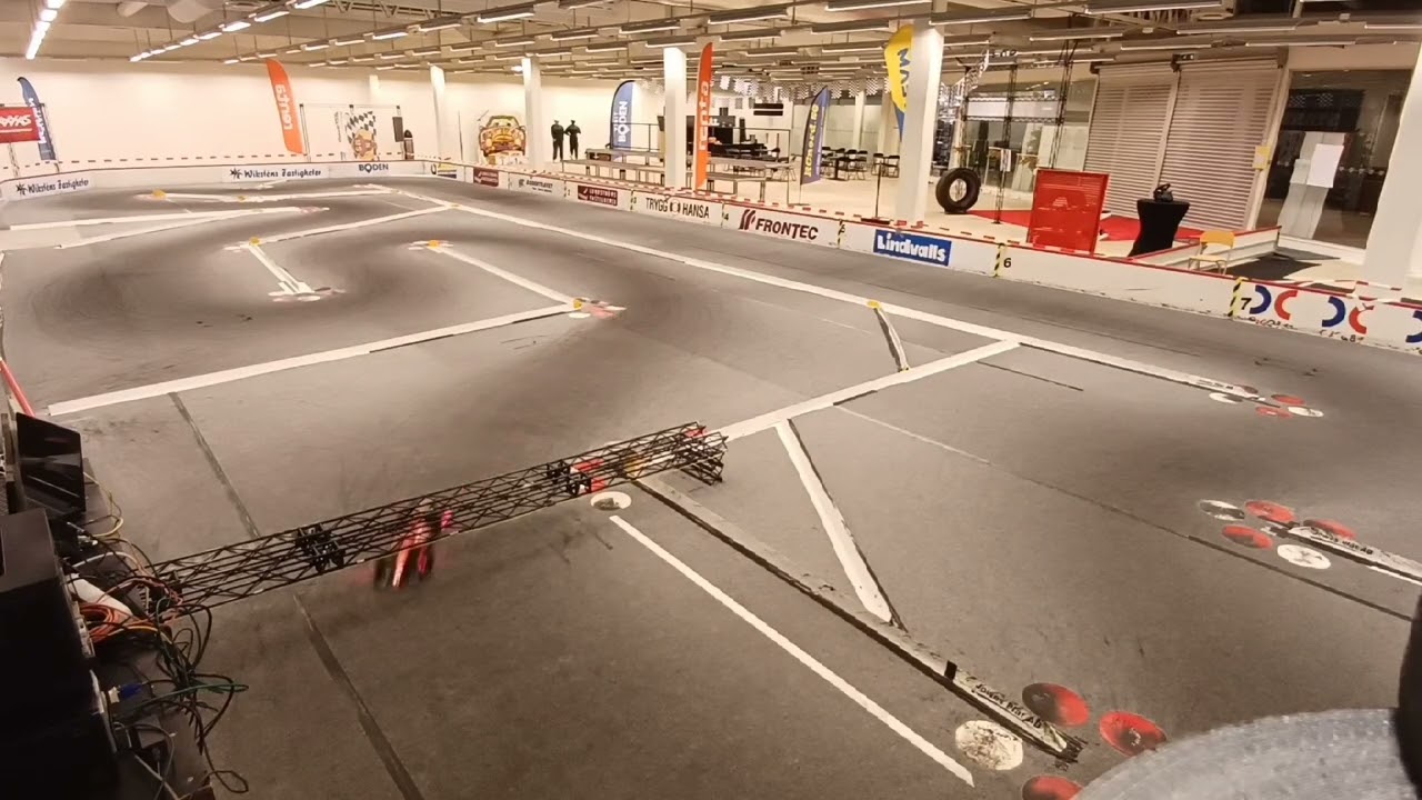 F190 Serpent indoor low grip carpet 