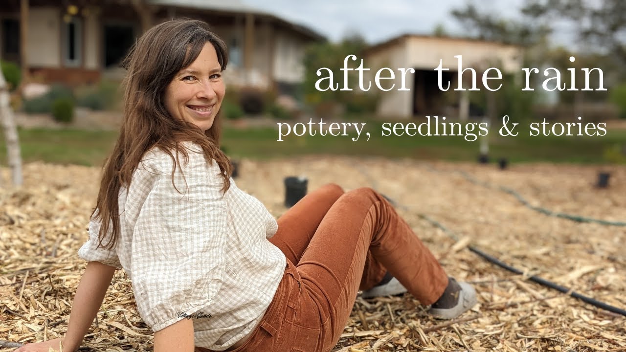 Rain, Clay and Books: A Cozy Autumn Reset at our Straw Bale Homestead 