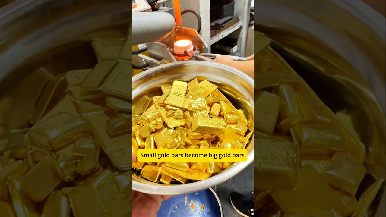 It only takes 10 minutes for the small gold bar to become a big gold bar. #goldfactory #gold