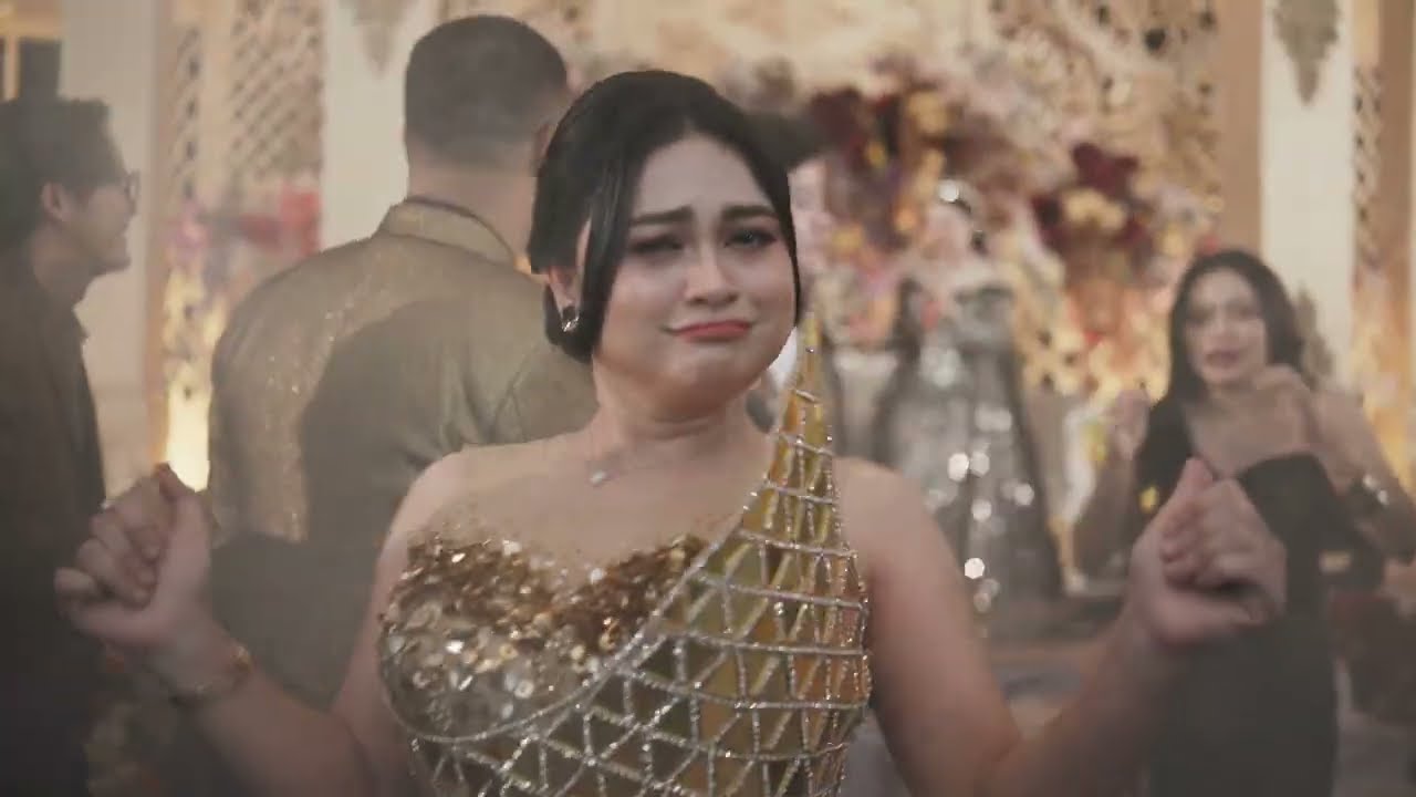 MIMPI MANIS - AULIA  @officialitsaulia17 @officialitsaulia17
