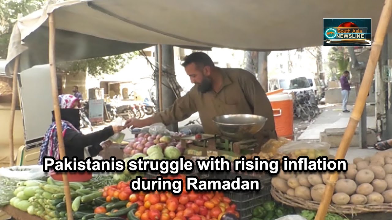 Pakistanis struggle with rising inflation during Ramadan