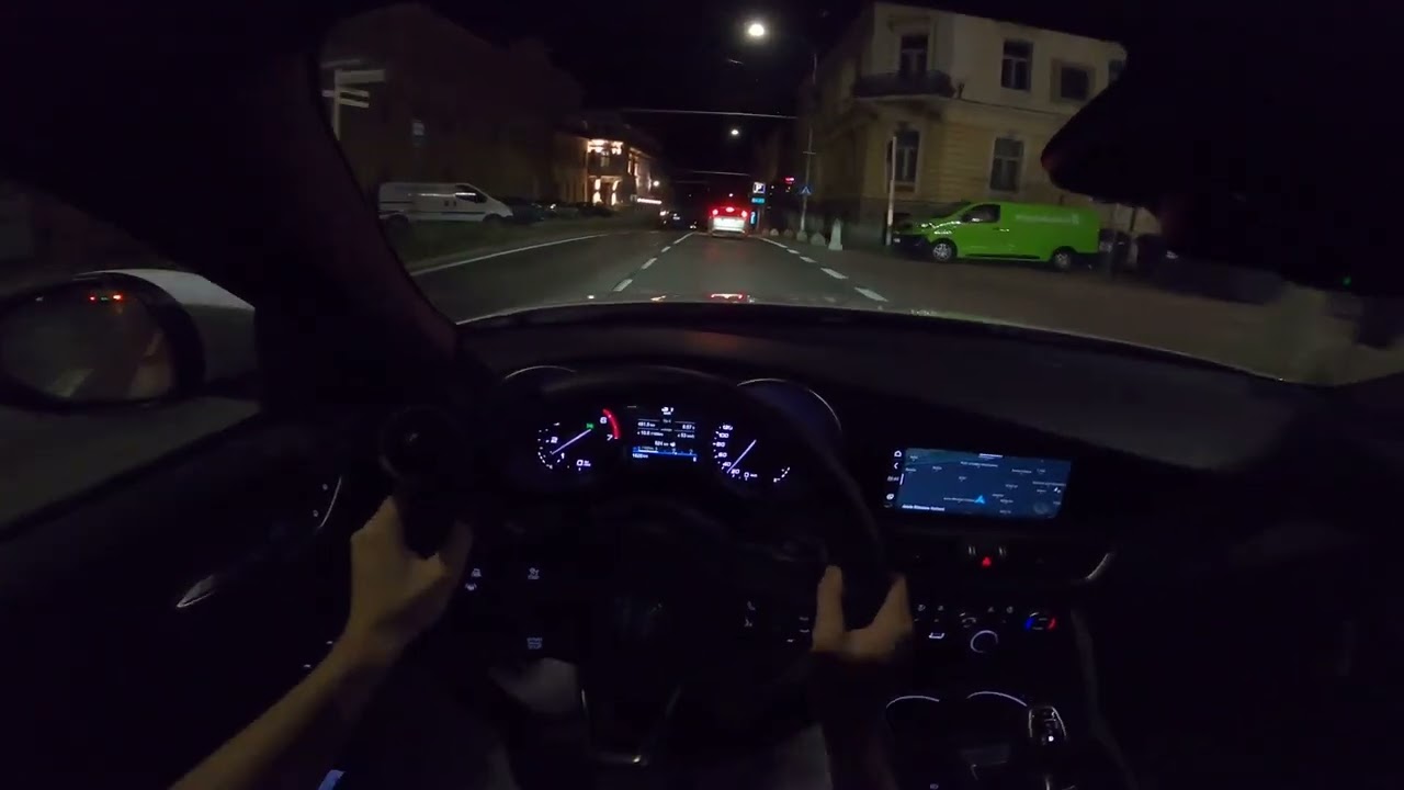 Alfa Romeo Giulia Ti Q4 A8 280 HP  - Night POV Drive
