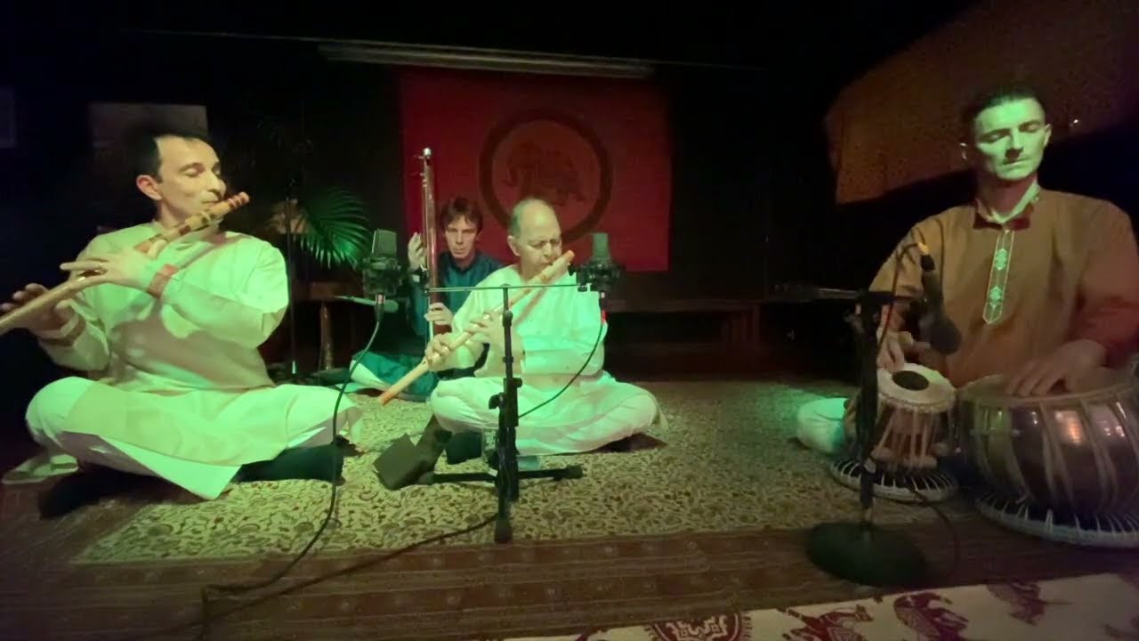 Raga Yaman Kalyan - Bansurti: Harsh Wardhan, Christophe Lartillot - Tabla: Matthias Labbé