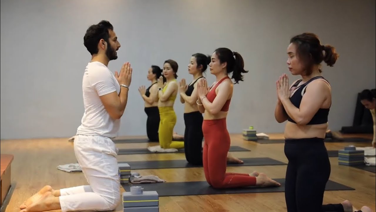 Утренняя йога для похудения