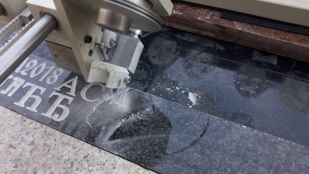 Masina za graviranje slova u kamenu 1