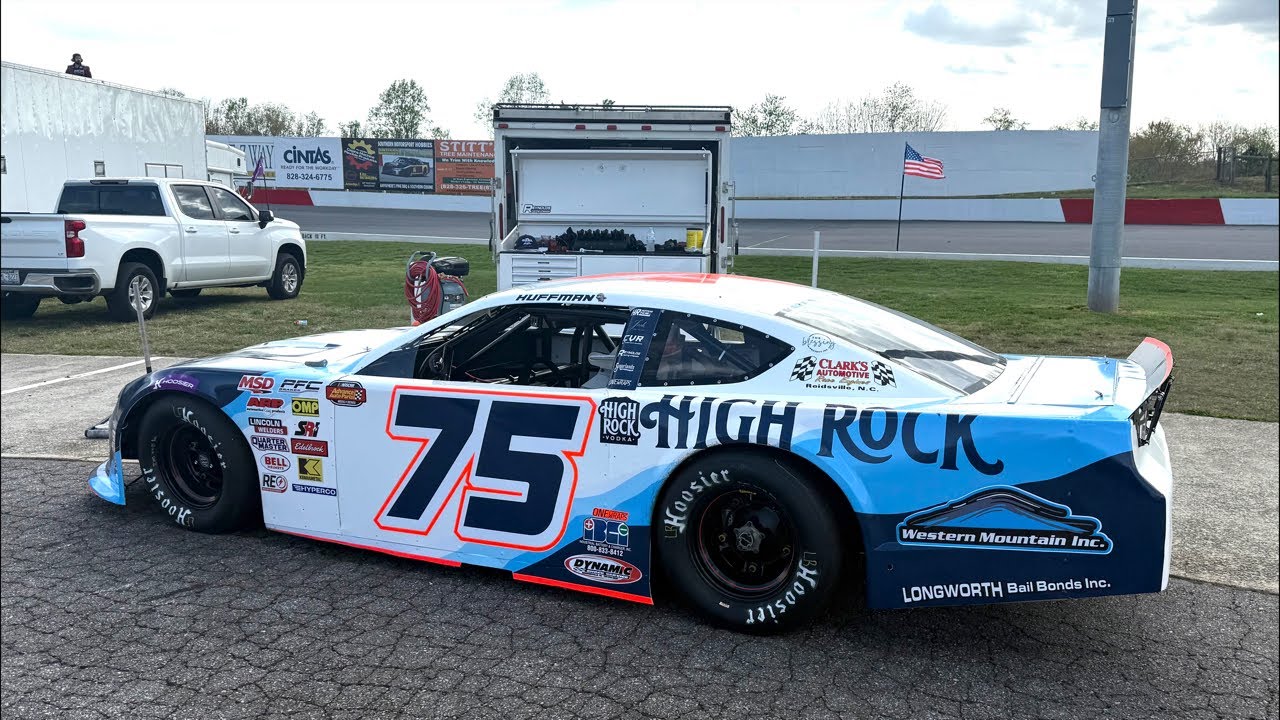 Tri-County Motor Speedway Season Opener | Late Model Stocks Race