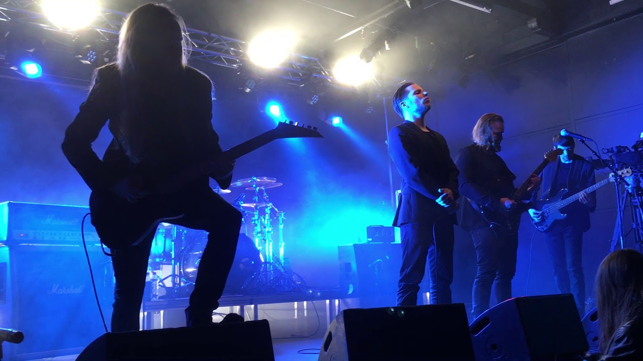 Au&eth;n: Ver&ouml;ld hulin live in T&oacute;rshavn 17 March 2018