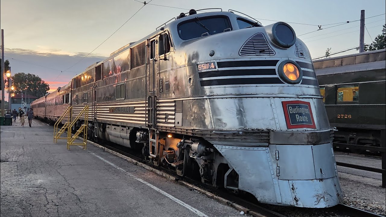 CB&Q Nebraska Zephyr in action!