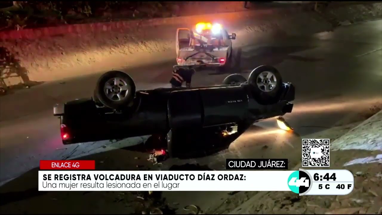 Se registra volcadura en viaducto Días Ordaz