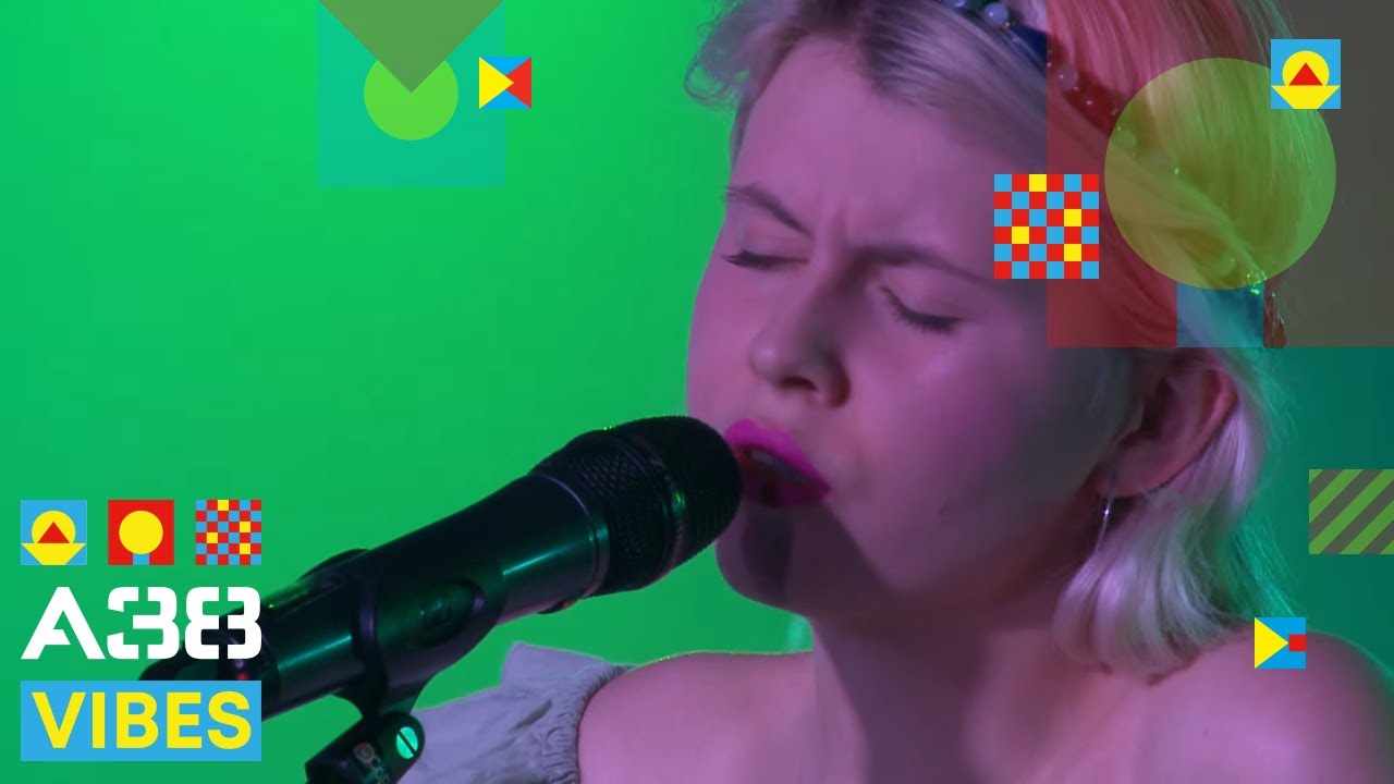 Tolstoys  - Blue // Live 2018 // A38 Vibes
