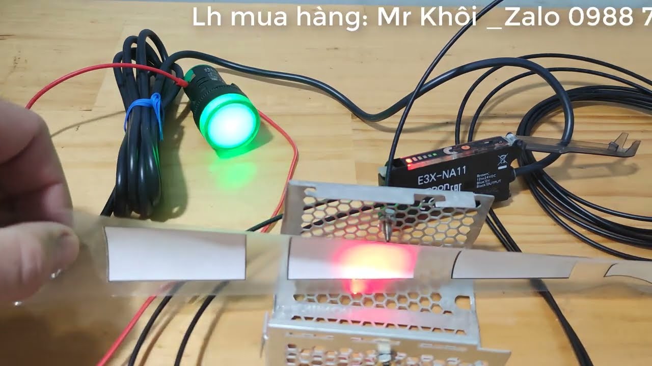 Cảm biến E3X-NA11 và E32-TC200 phát hiện nhãn mác. Lh mua hàng 0988792943