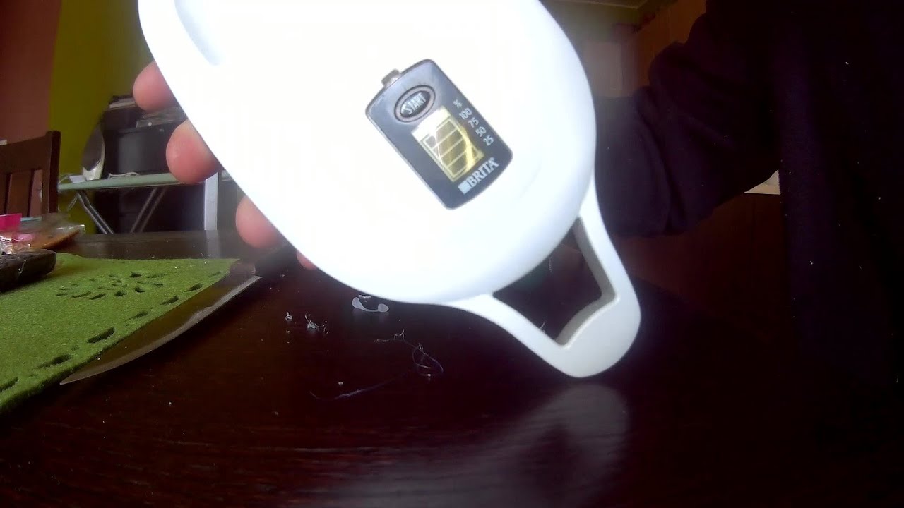 dzbanek brita bateria