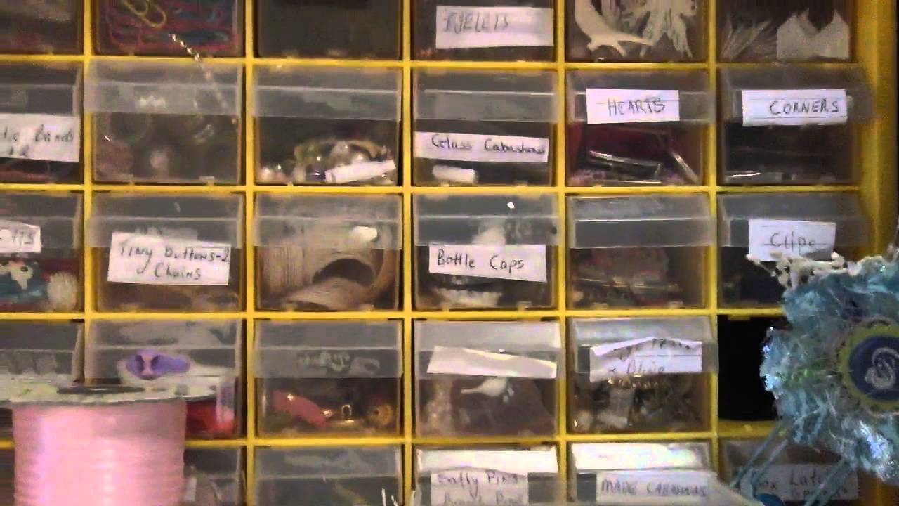 Messy  Craft room Tour !!! Yet another walk of shame !!!