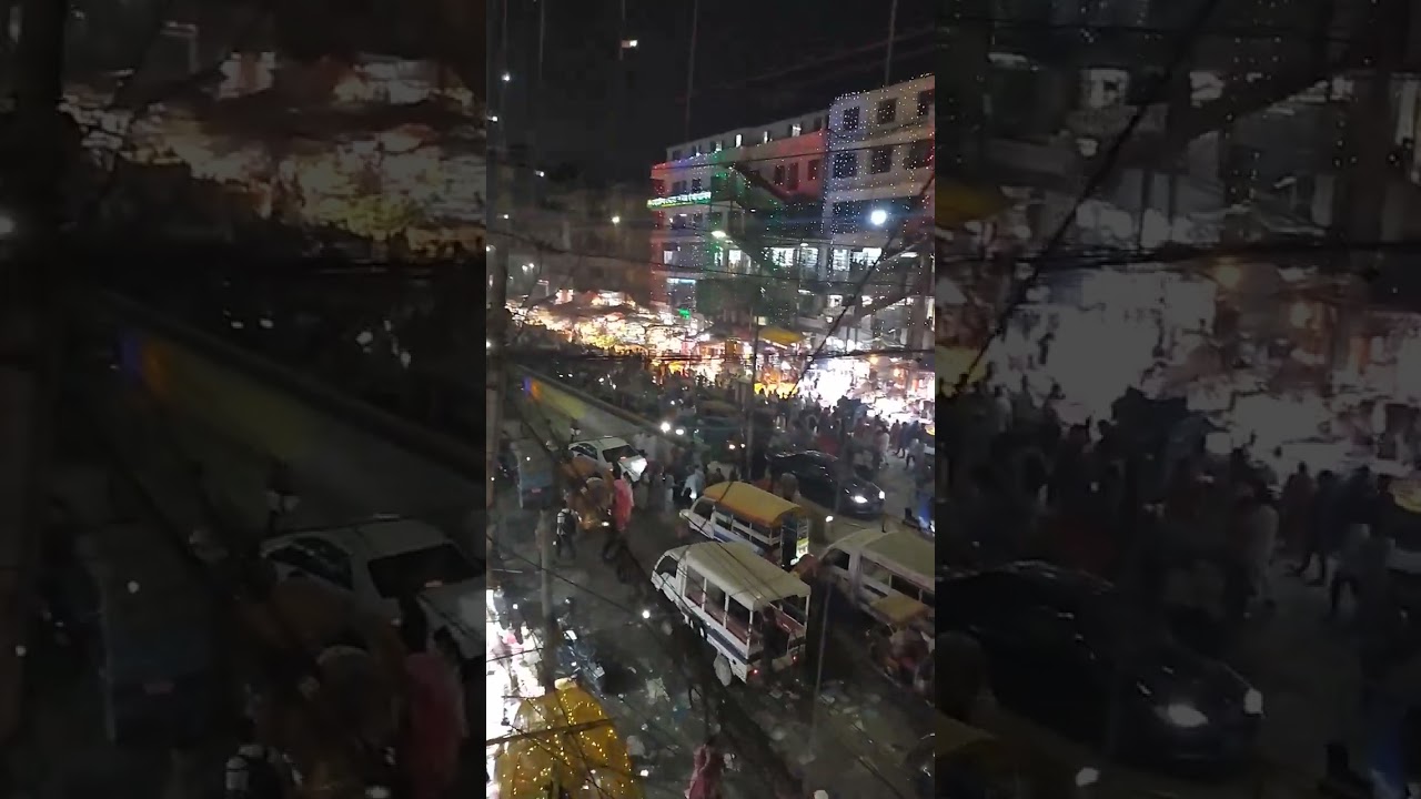 শুরু হয়ে গেছে একশেন মিরপুর ১ মেন রাস্তা দখল করে ফুড বসানো পুলিশ ফুটপাতের দোকান সরিয়ে দিচ্ছে। 