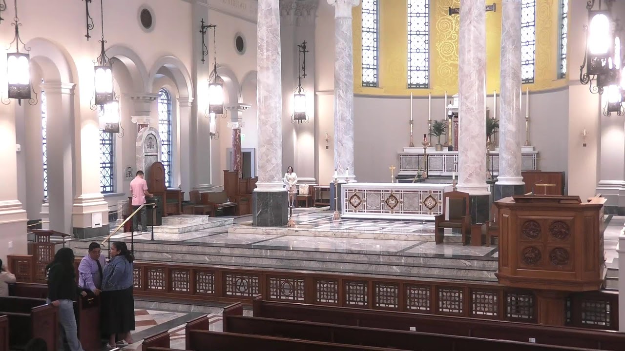 1:00pm - Misa En Español