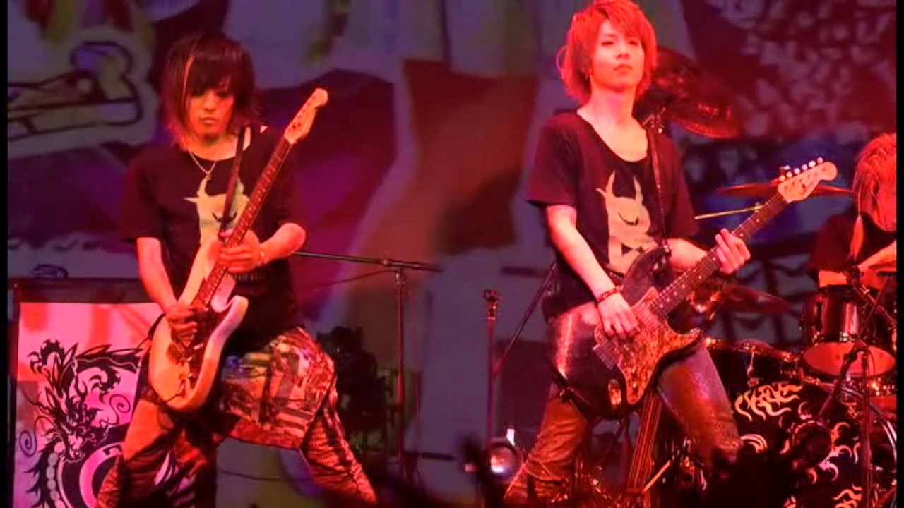 BugLug  Live アシタハレルカナ。